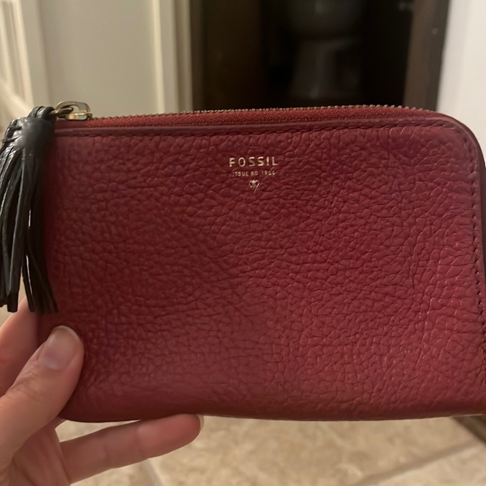 Red fossil wristlet
